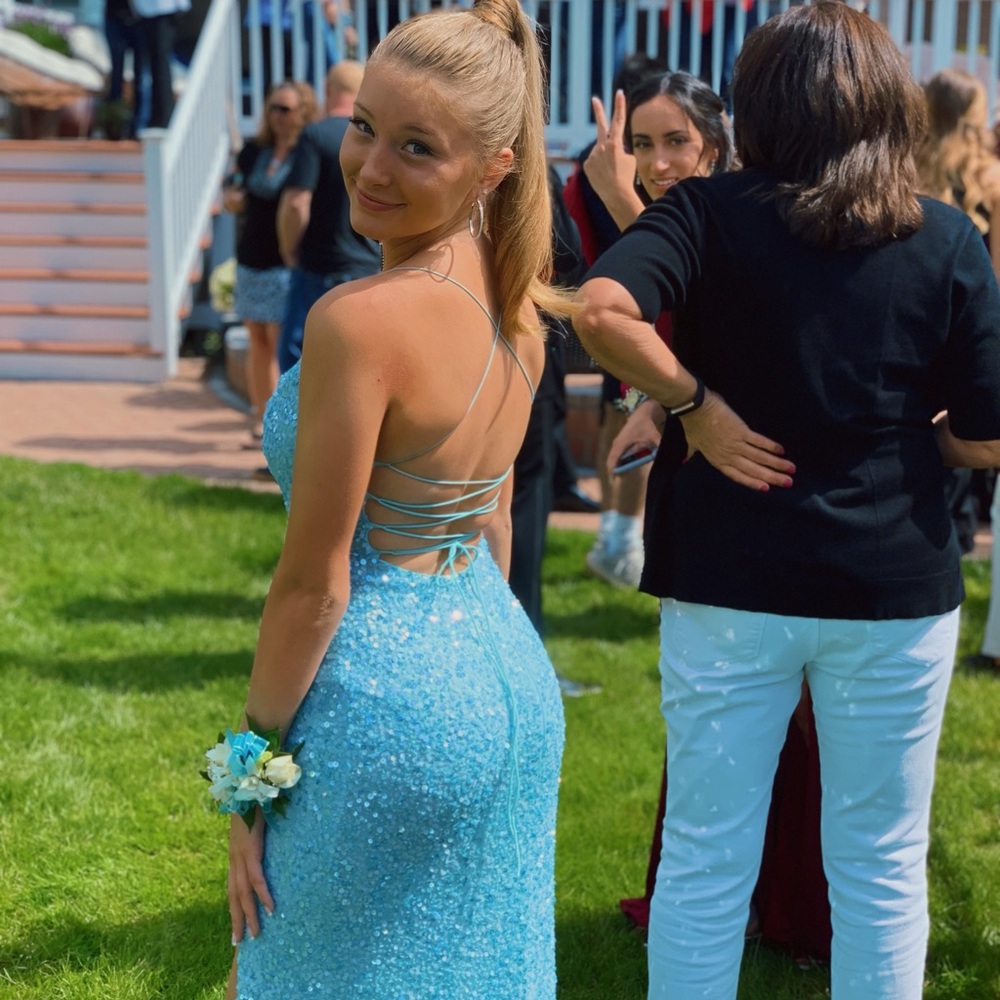 Prom Dress!!!!💙